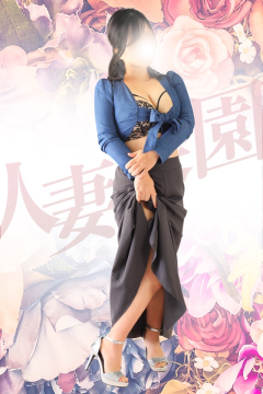 なな 人妻グラマラス秋田 写真